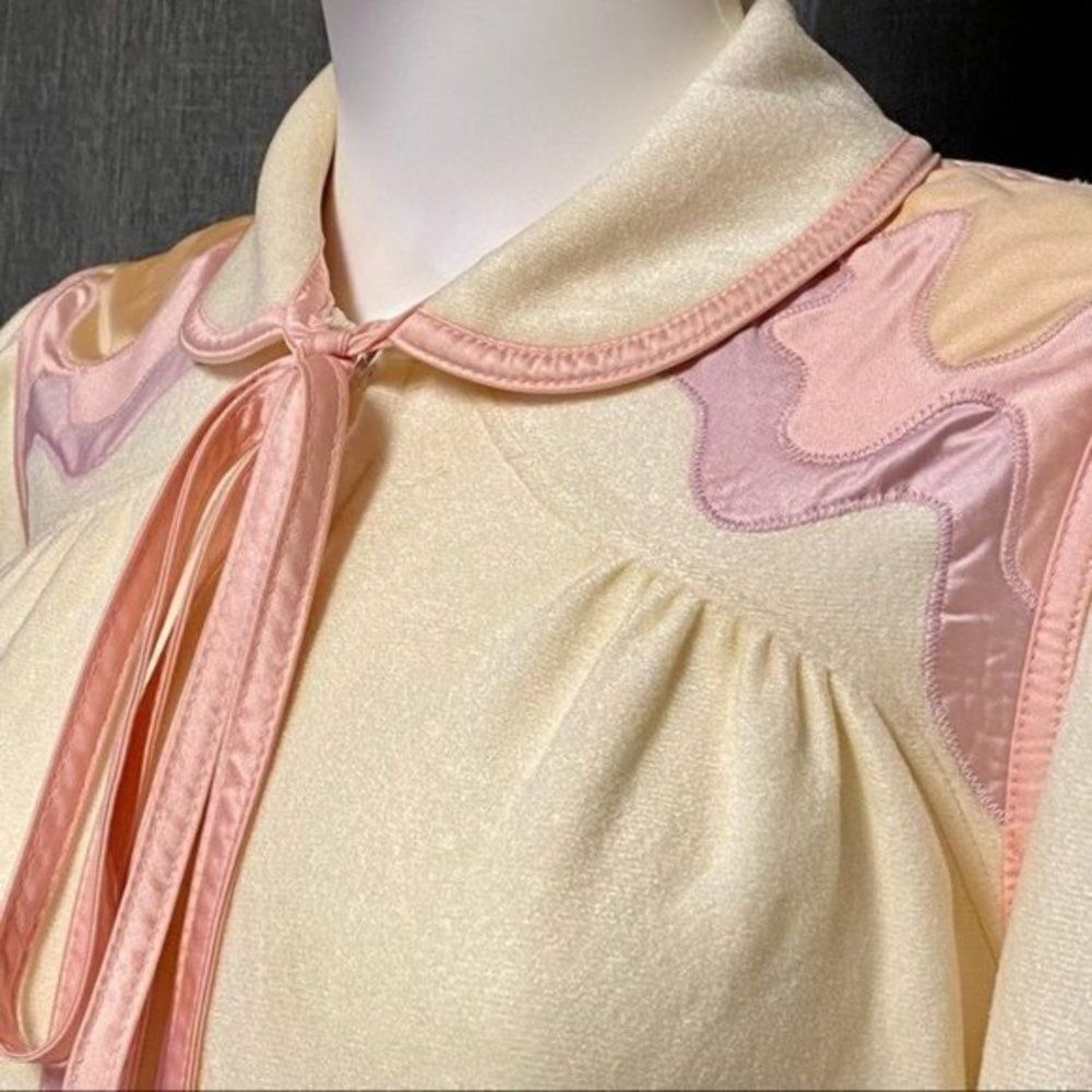 Bill Tice vintage 70's/80's velour robe - Picture 3 of 16